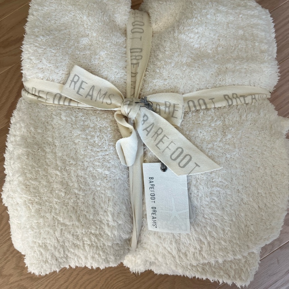 Barefoot Dreams Soft Cream Throw